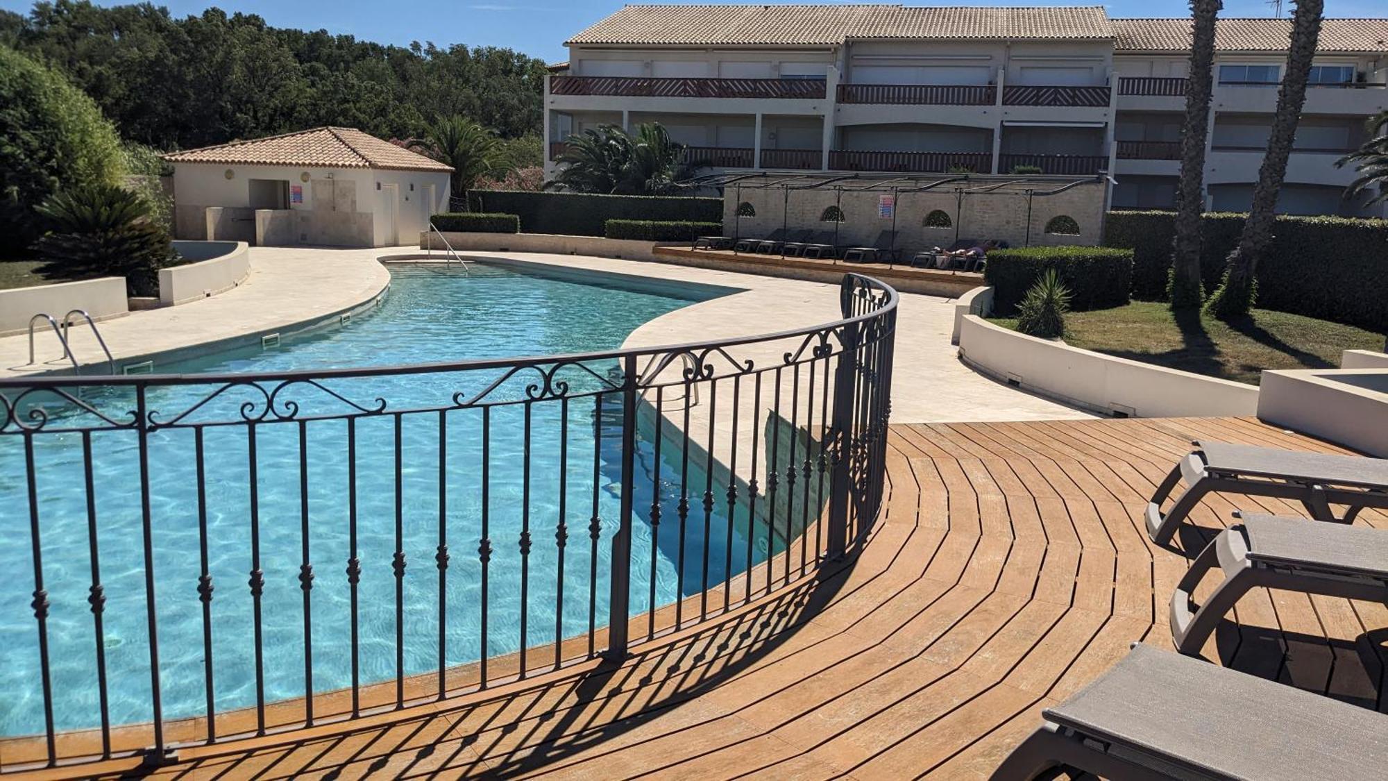 Standing T3Bis Presqu'Ile De La Lagune - Piscine - Mer & Nature 생시프리앙 외부 사진